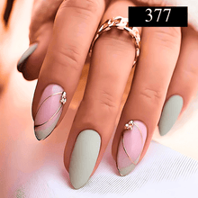 Load image into Gallery viewer, 24Pcs Detachable Press on Full Cover Designer Nails
